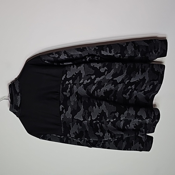 Ben Hogan medium black and gray camo performance pullover long sleeve jacket - Picture 4 of 7